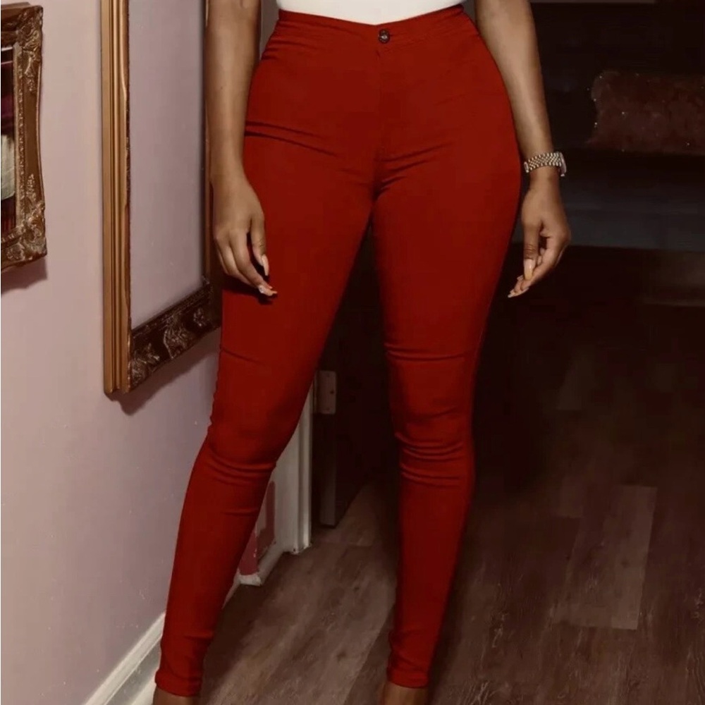 Super Swank High Waist Stretchy Jeans - Burgundy